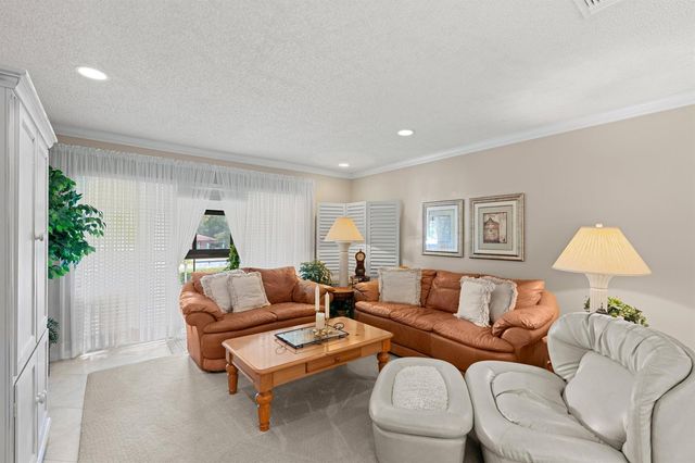 21734 Arriba Real 32b, Boca Raton, FL 33433