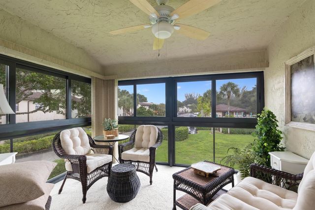 21734 Arriba Real 32b, Boca Raton, FL 33433