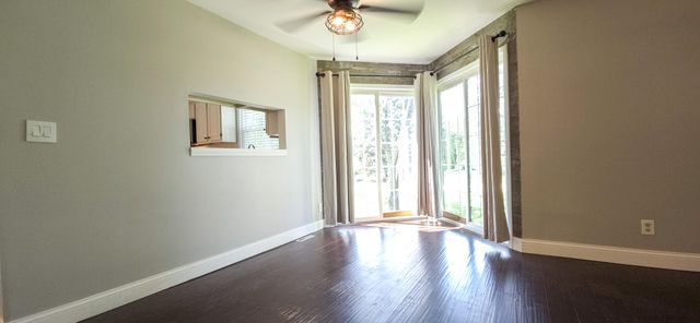 1473 Happy Valley Road, Crown Point, IN 46307