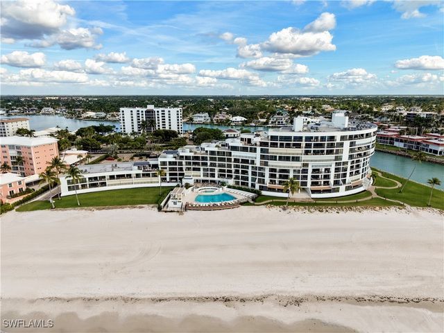 2388 Gulf Shore BLVD N 204, Naples, FL 34103