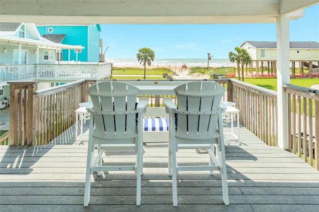 16906 Beachcomber Drive, Jamaica Beach, TX 77554