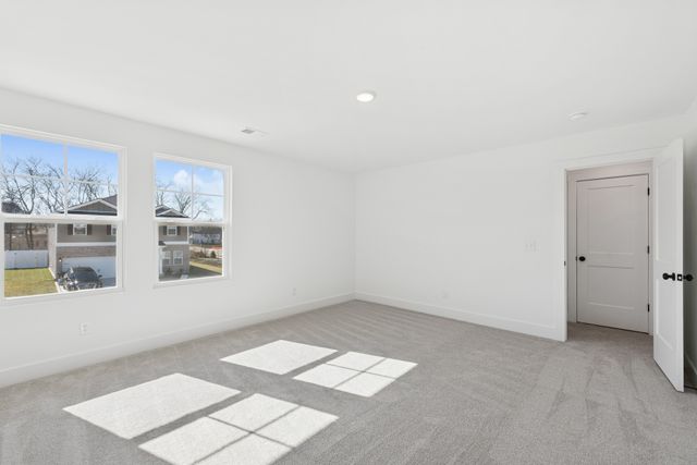 305 Brandi Ln, Gallatin, TN 37066