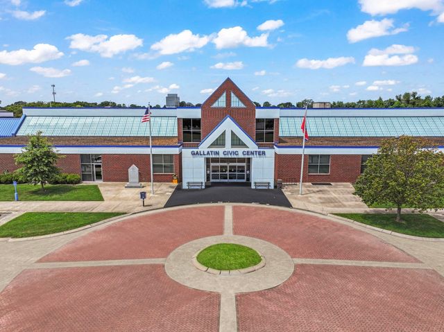 305 Brandi Ln, Gallatin, TN 37066