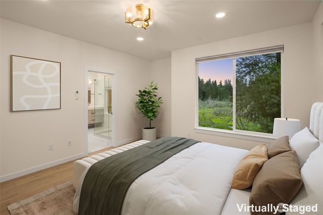 8409 NE 137th Street, Kirkland, WA 98034