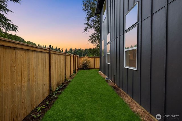 8409 NE 137th Street, Kirkland, WA 98034