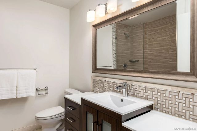 2721 Camino Del Mar, Del Mar, CA 92014