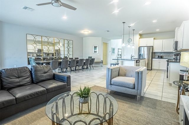 1682 LIMA AVENUE, Kissimmee, FL 34747