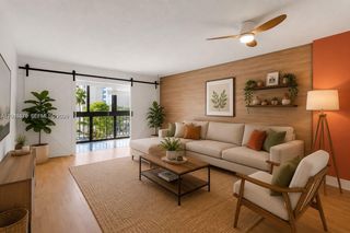 5055 NW 7th St 504, Miami, FL 33126