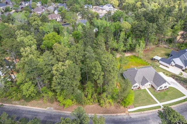 4028 Hanover Place, Tyler, TX 75701