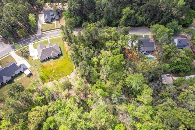4028 Hanover Place, Tyler, TX 75701