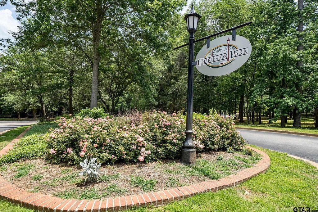 4028 Hanover Place, Tyler, TX 75701
