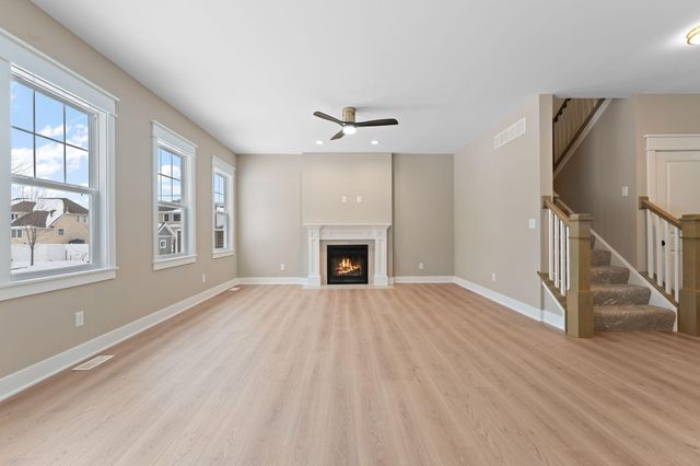 2132 Pradera Trail, Chesterton, IN 46304