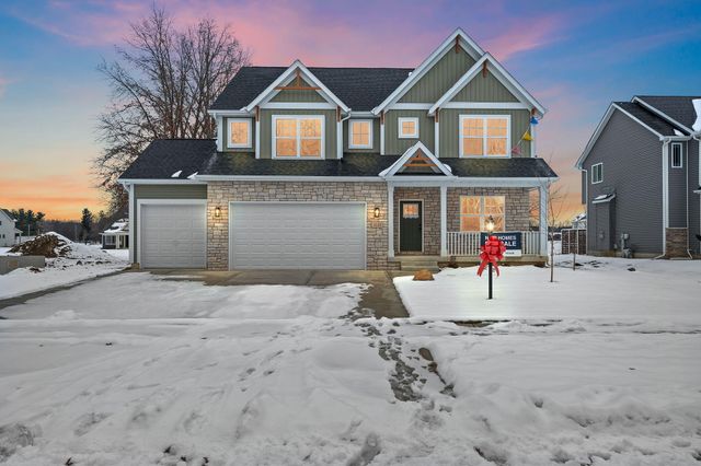 2132 Pradera Trail, Chesterton, IN 46304