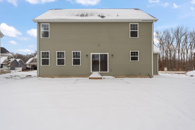 2132 Pradera Trail, Chesterton, IN 46304