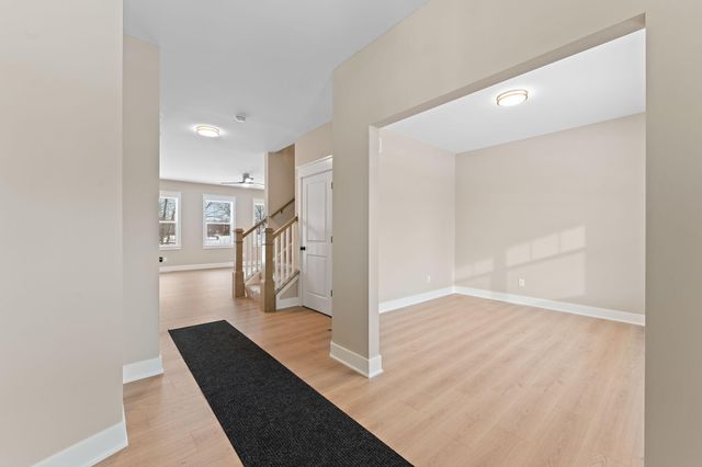 2132 Pradera Trail, Chesterton, IN 46304