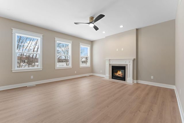 2132 Pradera Trail, Chesterton, IN 46304