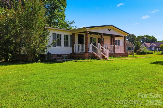 1604 Sugarfarm Road, Catawba, NC 28609