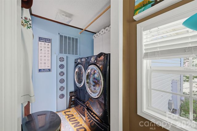 1604 Sugarfarm Road, Catawba, NC 28609