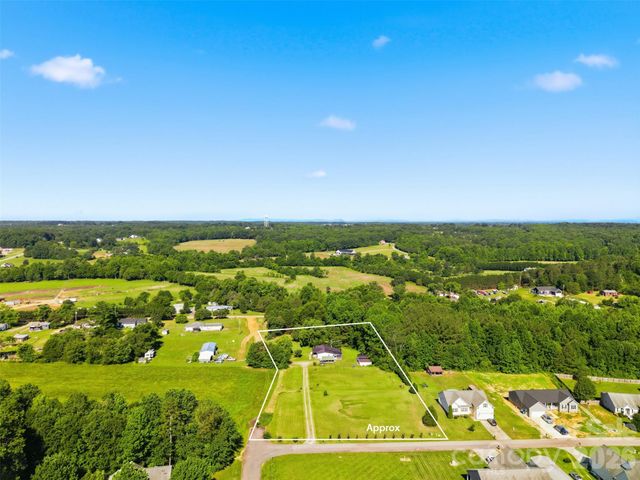1604 Sugarfarm Road, Catawba, NC 28609