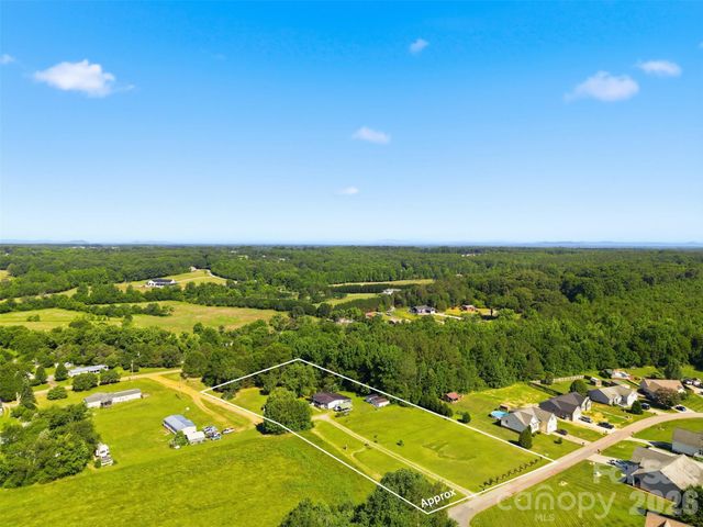 1604 Sugarfarm Road, Catawba, NC 28609