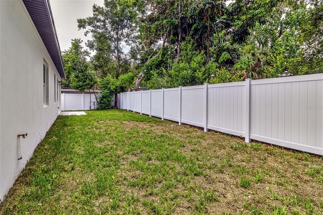6251 148 AVENUE N, Clearwater, FL 33760