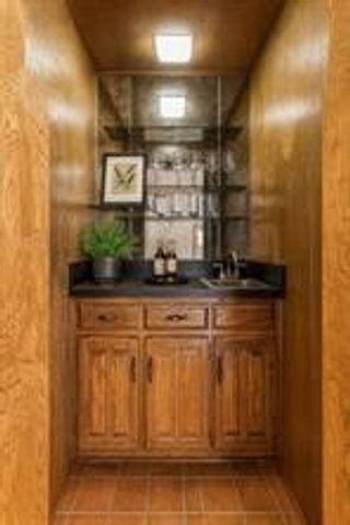 1702 Paisley Drive, Arlington, TX 76015