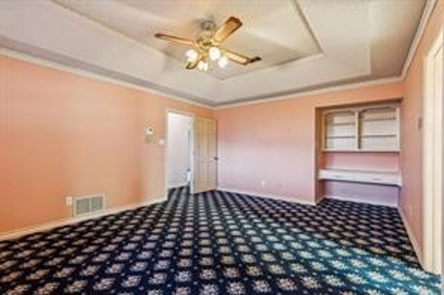 1702 Paisley Drive, Arlington, TX 76015