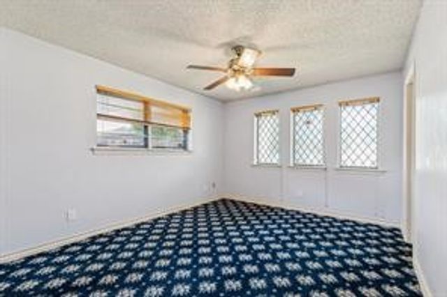 1702 Paisley Drive, Arlington, TX 76015