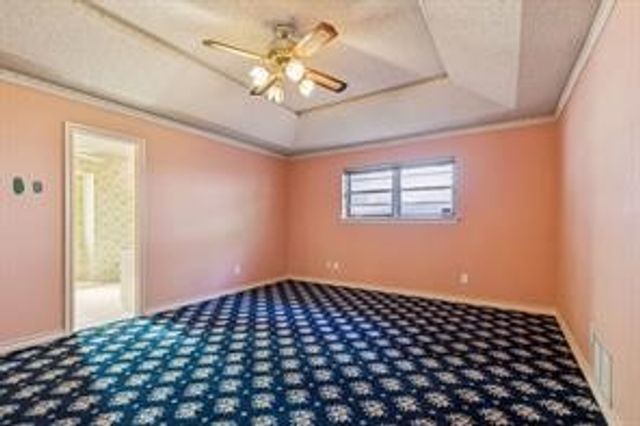 1702 Paisley Drive, Arlington, TX 76015