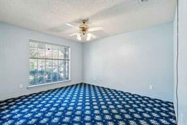 1702 Paisley Drive, Arlington, TX 76015