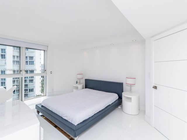 16485 Collins Avenue 1131, Sunny Isles Beach, FL 33160