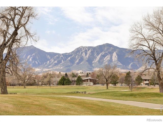 5273 Idylwild Trail, Boulder, CO 80301