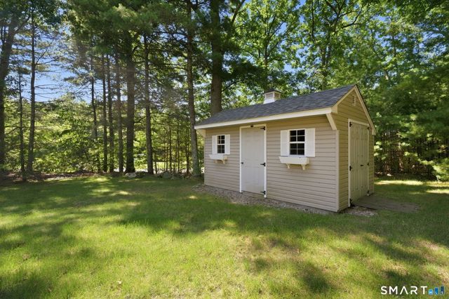 2 Acorn Drive, Stafford, CT 06076
