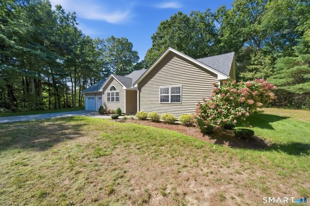 2 Acorn Drive, Stafford, CT 06076