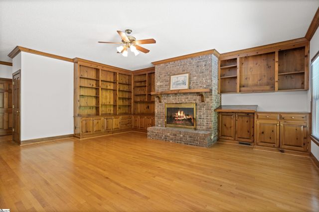 109 Indian Creek Road, Spartanburg, SC 29302