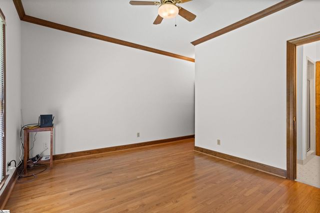 109 Indian Creek Road, Spartanburg, SC 29302