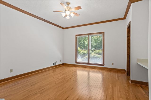 109 Indian Creek Road, Spartanburg, SC 29302