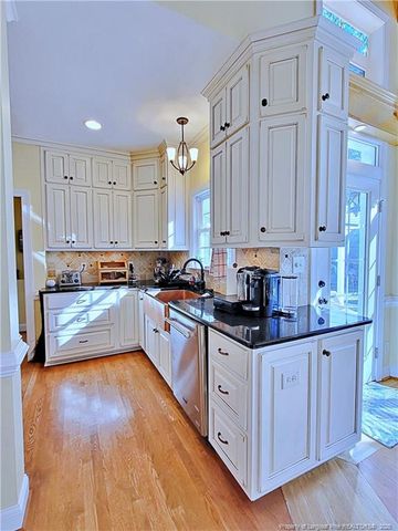 2519 S Edgewater Drive, Fayetteville, NC 28303