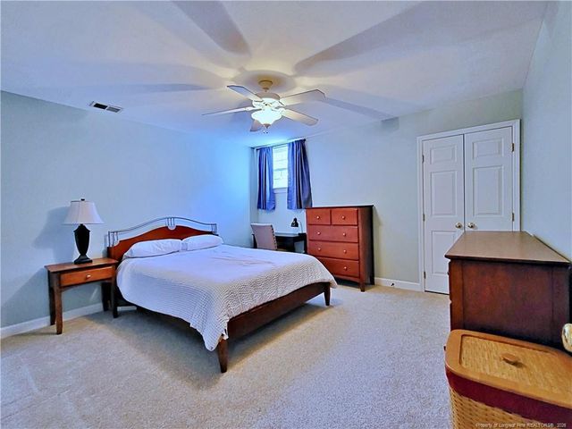 2519 S Edgewater Drive, Fayetteville, NC 28303