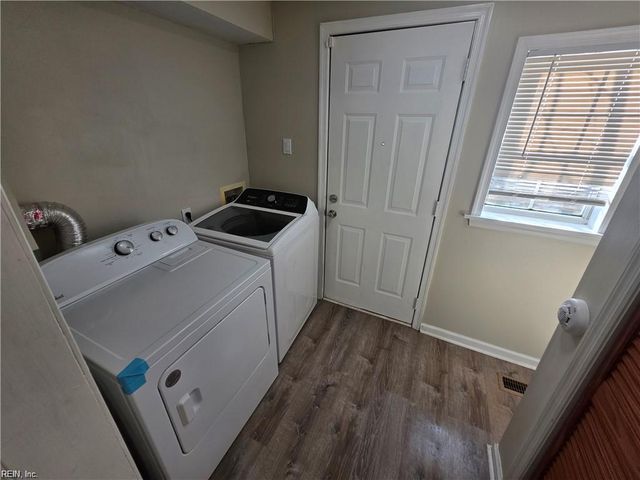 388 Poplar AVE, Newport News, VA 23607