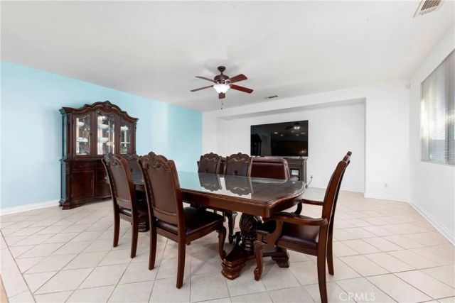 39299 Gainsborough, Palmdale, CA 93551