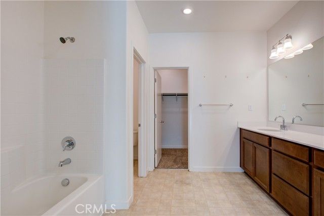 1705 Spadafore Street, Los Banos, CA 93635