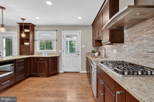 6505 ORLAND ST, Falls Church, VA 22043