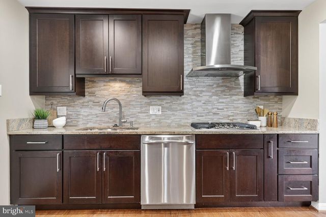 6505 ORLAND ST, Falls Church, VA 22043