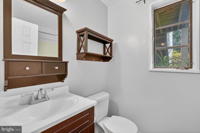 6505 ORLAND ST, Falls Church, VA 22043