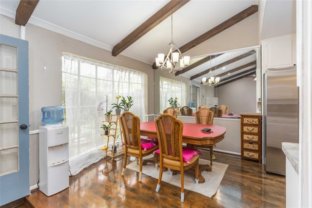 821 Ridge Court, Bedford, TX 76021