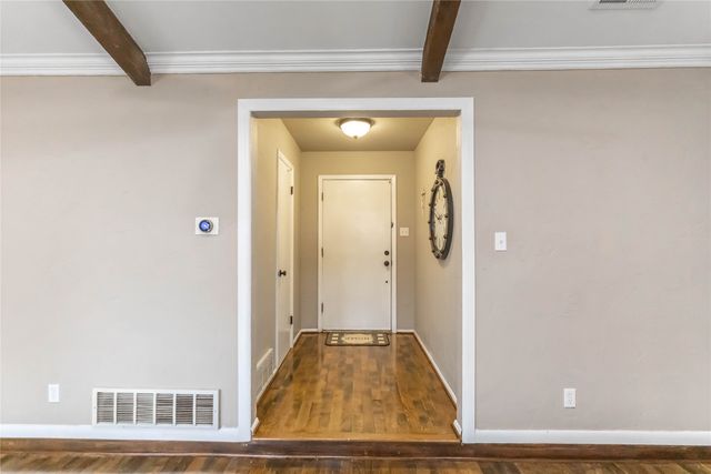 821 Ridge Court, Bedford, TX 76021