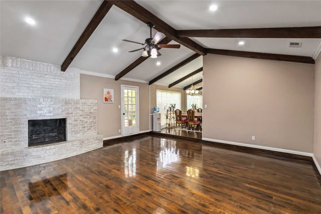 821 Ridge Court, Bedford, TX 76021