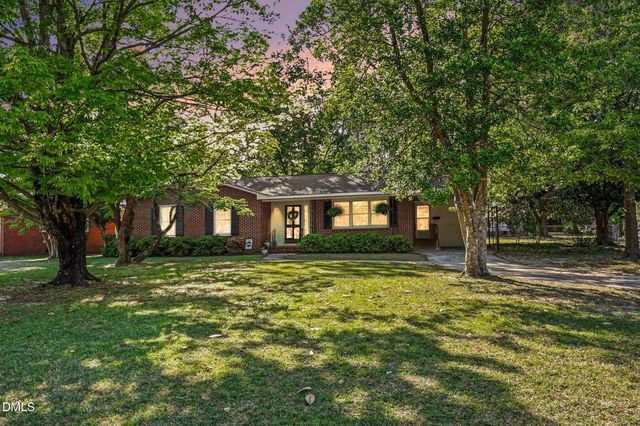 912 S Walnut Drive, Smithfield, NC 27577