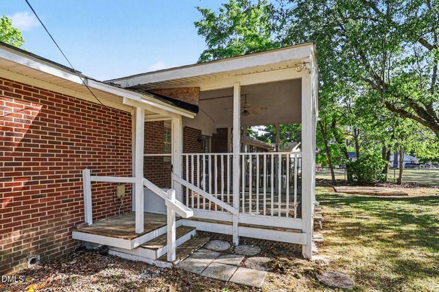 912 S Walnut Drive, Smithfield, NC 27577